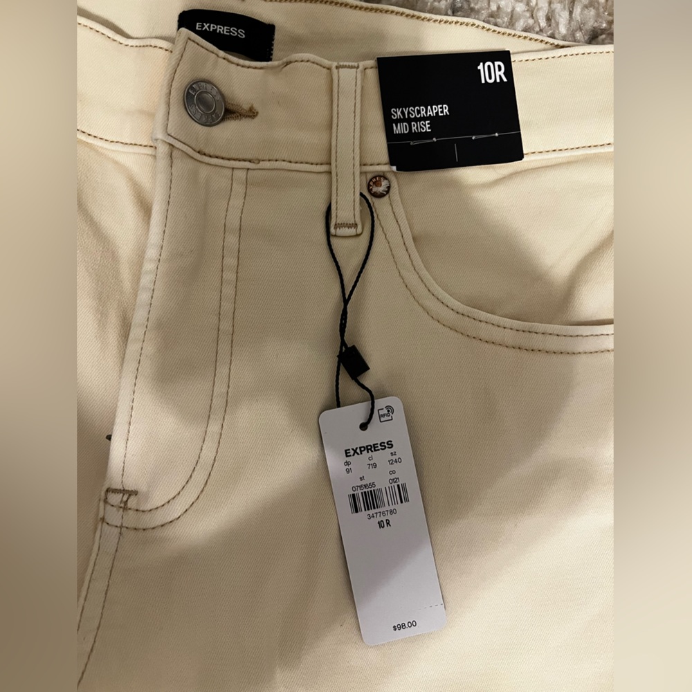 Express Cream Mid Rise Jeans - Picture 2 of 4